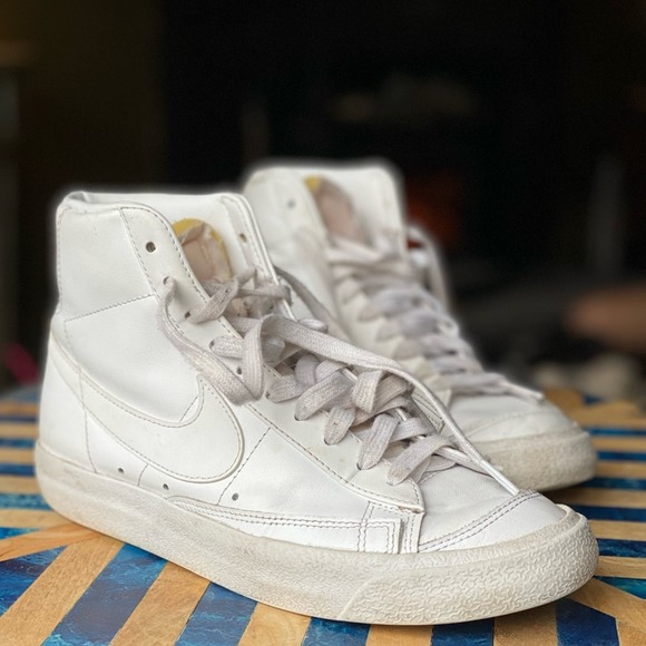 Nike Blazer Mid '77 - Picture 2 of 9